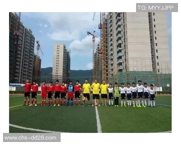 福冈黄峰与长崎航海的激烈对决展现足球魅力与团队精神的巅峰之战